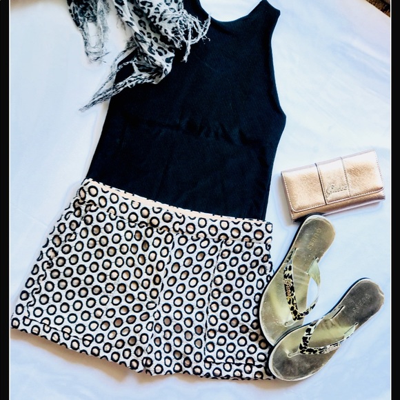 SOLD‼️J Crew high waist embroidered eyelet shorts - Picture 4 of 5